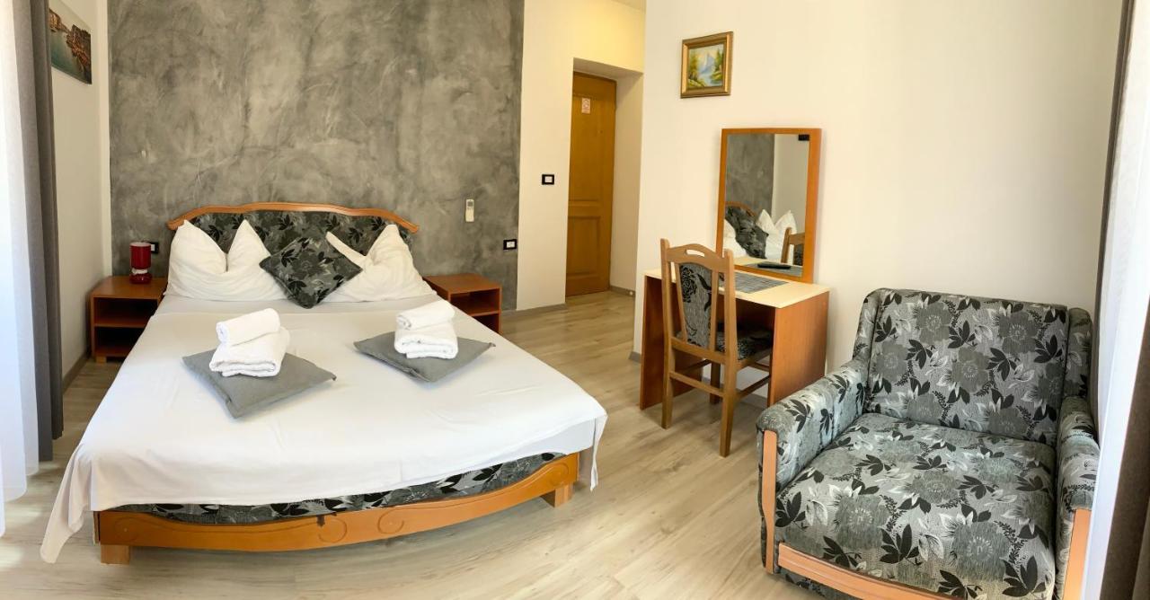 Rooms Valentino Poreč Extérieur photo