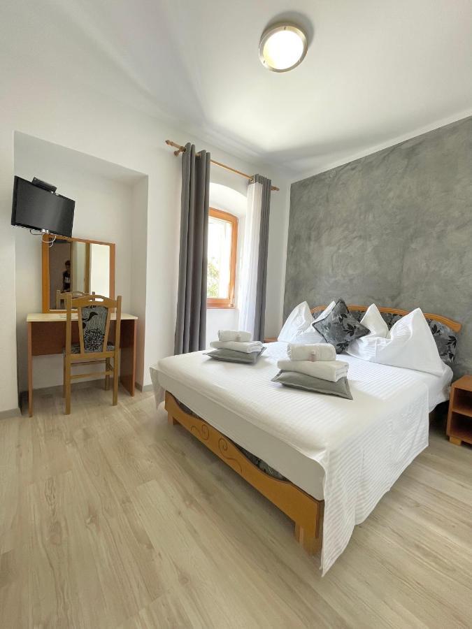 Rooms Valentino Poreč Extérieur photo